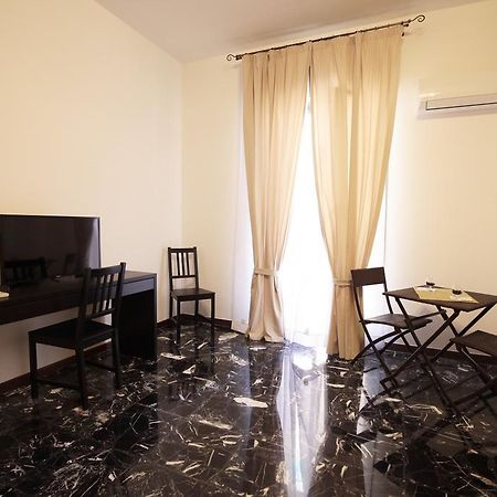 B&B Tari Szirakúza Kültér fotó