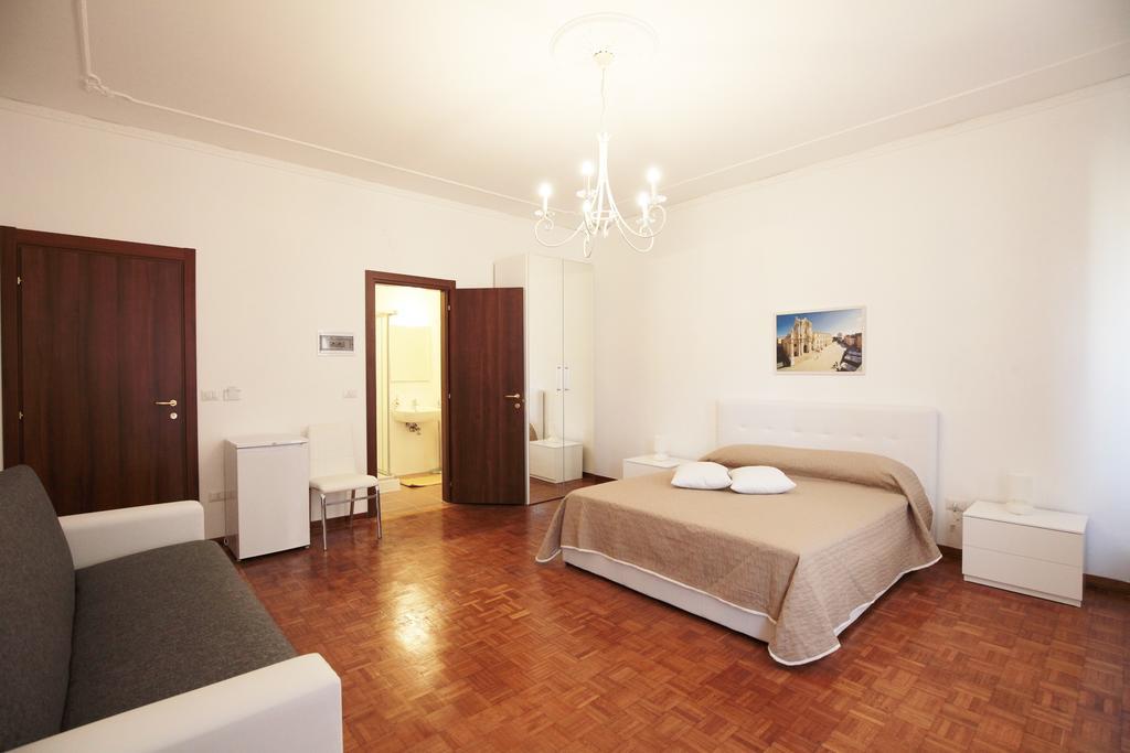 B&B Tari Szirakúza Kültér fotó